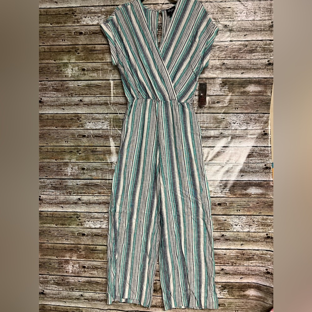 Beige by eci women’s linen jumpsuit